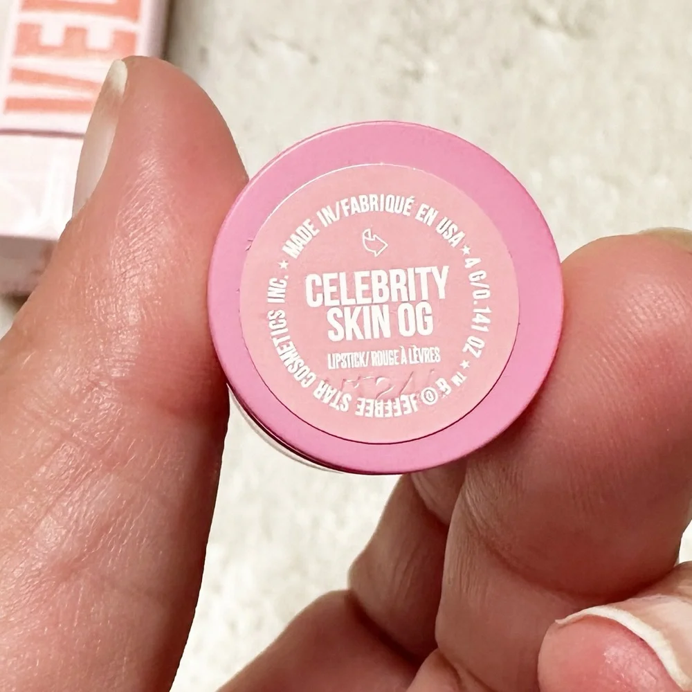NIB Jeffree Star Velvet Trap Lipstick in Celebrity Skin OG Full Size 4g